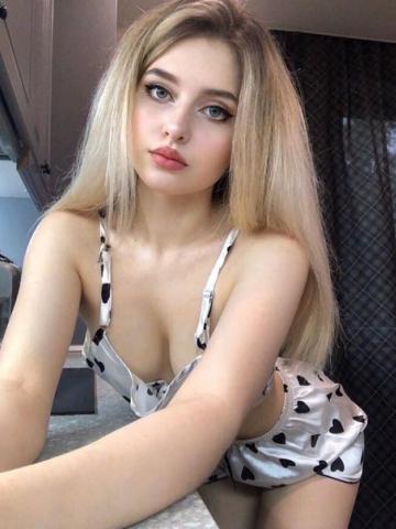 Юна